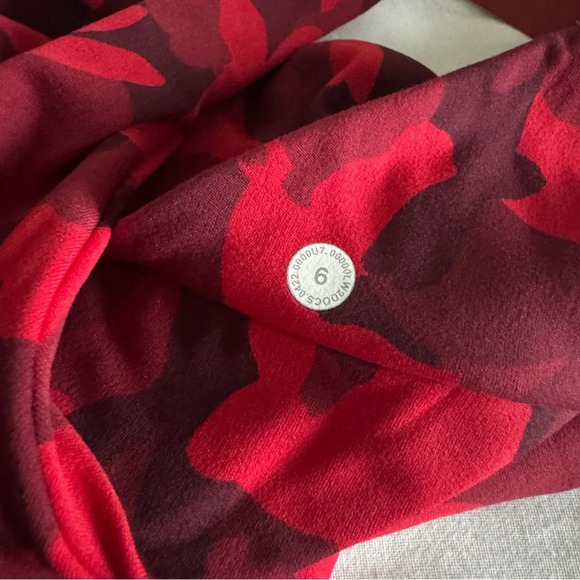 🆕🧧 Lululemon Align Bra A/B Cup New Year - Picture 8 of 10